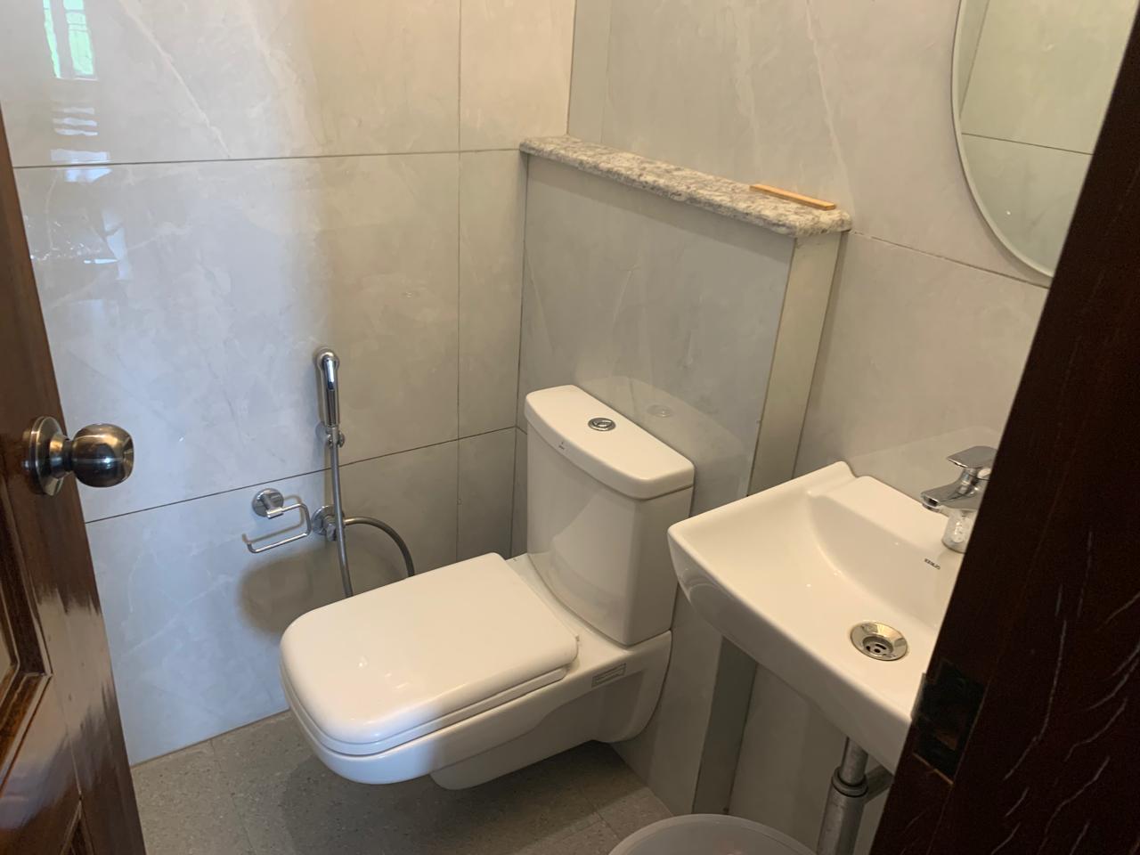 Double Room Bathroom